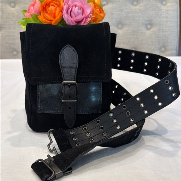 Authentic Balenciaga Black Suede  Belt Bag - Picture 1 of 12